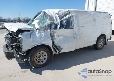 2012 Chevrolet Express 1500 Work Van z USA, uszkodzony, nr VIN 1GCSGAFX9C1164005